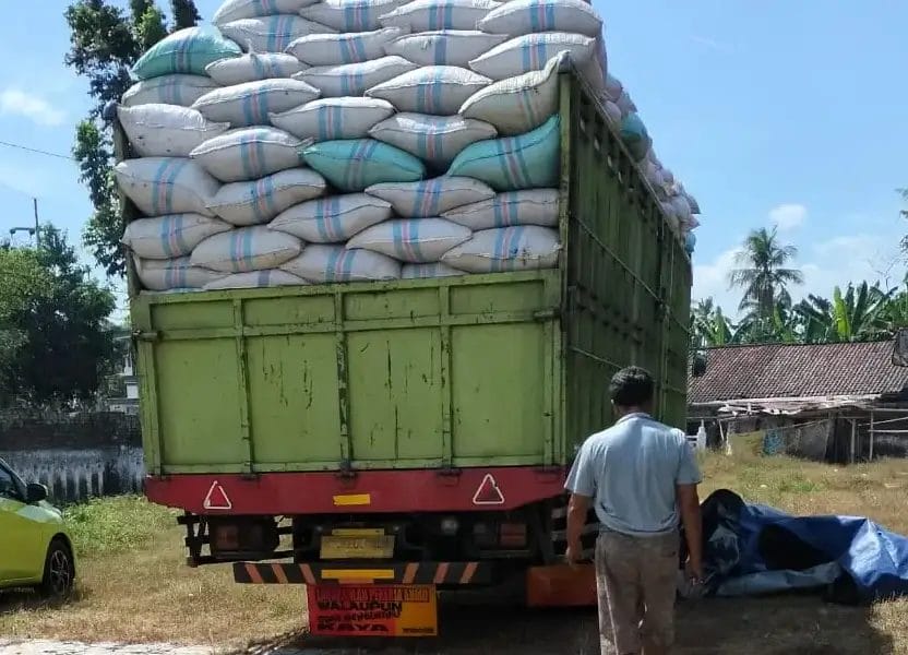 truk tembakau